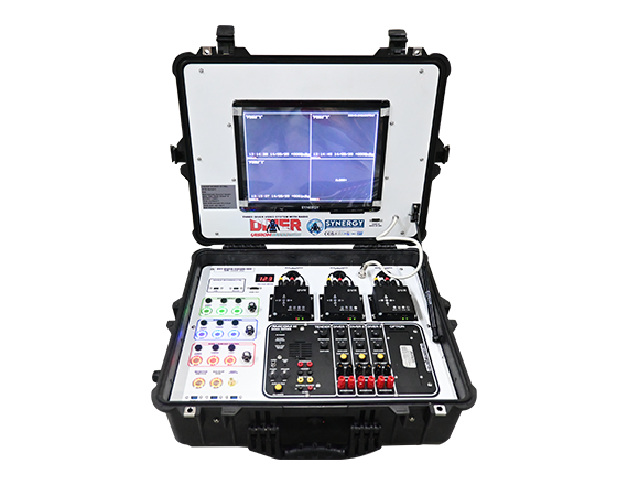 PORTABLE THREE DIVER VIDEO SYSTEM WITH COMMUNICATION